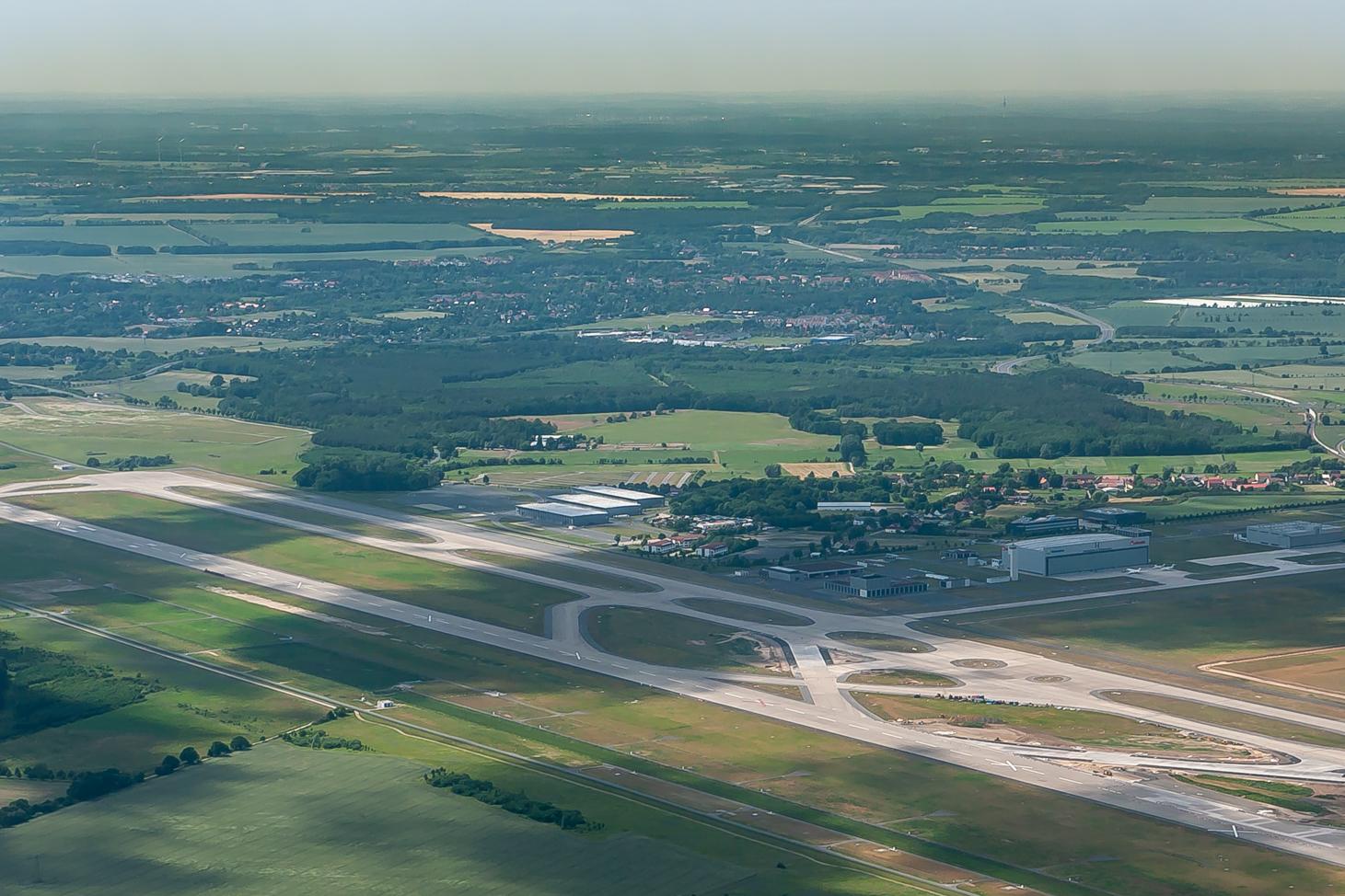 Pusat Ekspo Lapangan Terbang Berlin